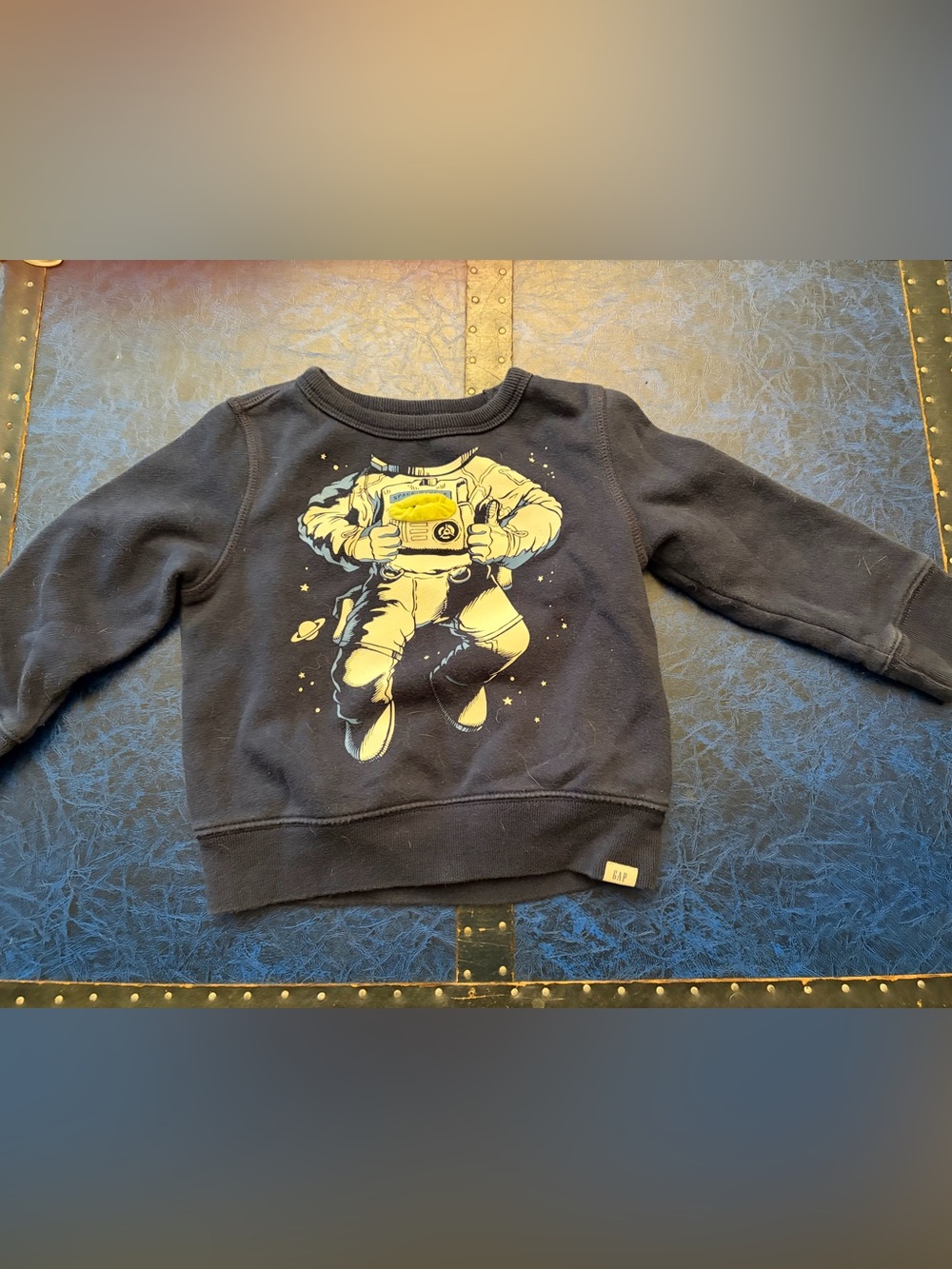 GAP space kids sweatshirt